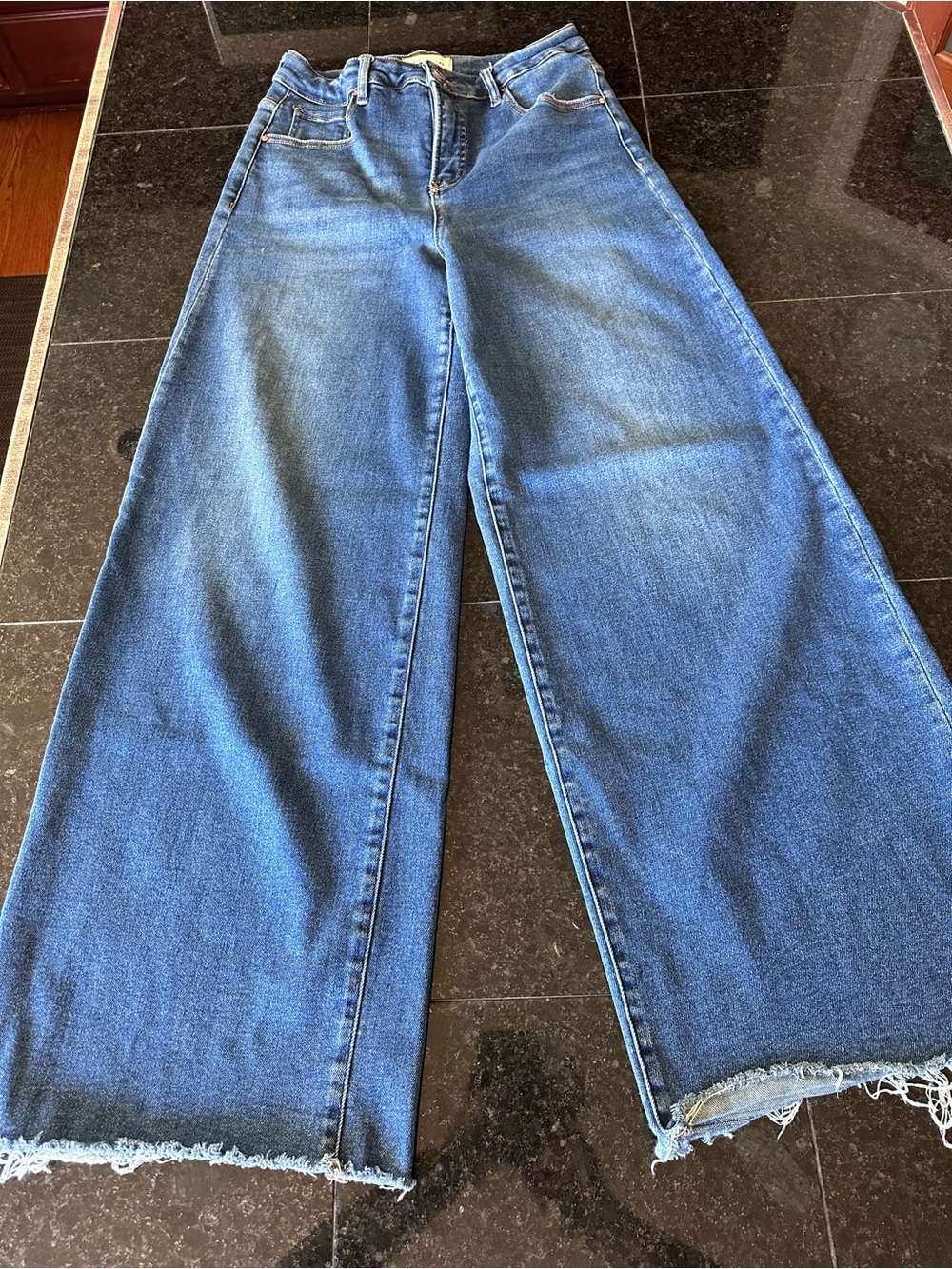RISEN Tummy Control Stretchy High-Waist Wide Leg Women’s Jeans — Blue size 9/29